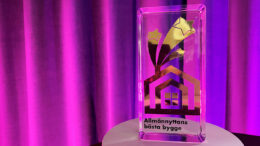 Nu är det hög tid att nominera innovativa projekt till Allmännyttans bästa bygge 2026. Med tävlingen vill Sveriges Allmännytta sprida goda exempel i branschen och visa att det går att bygga bra även i bistra ekonomiska tider.